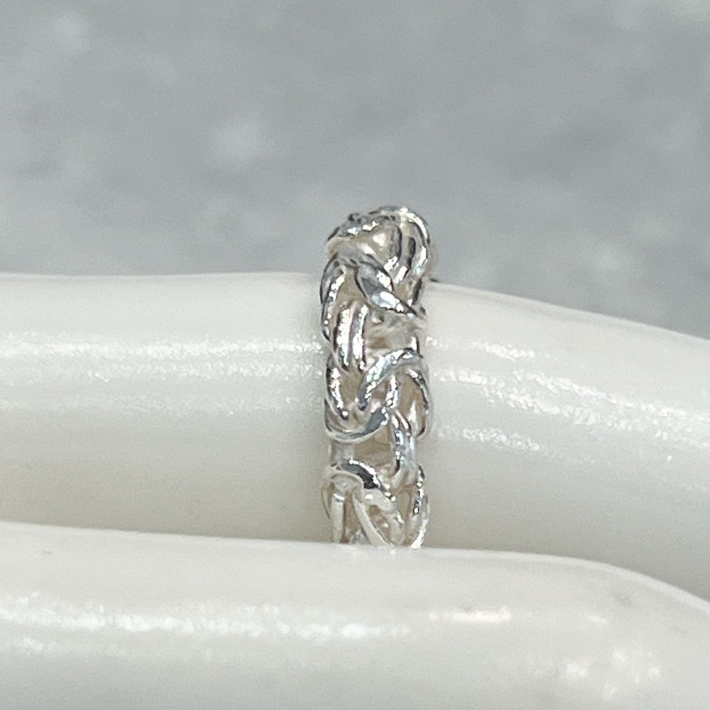 Sterling Silver Byzantine Ring Sz 7 - Picture 9 of 13